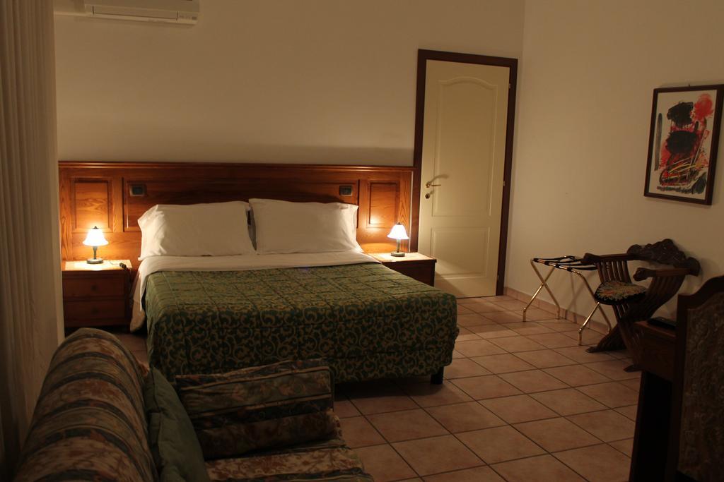 Residence La Piscina Isola del Gran Sasso dʼItalia Екстериор снимка
