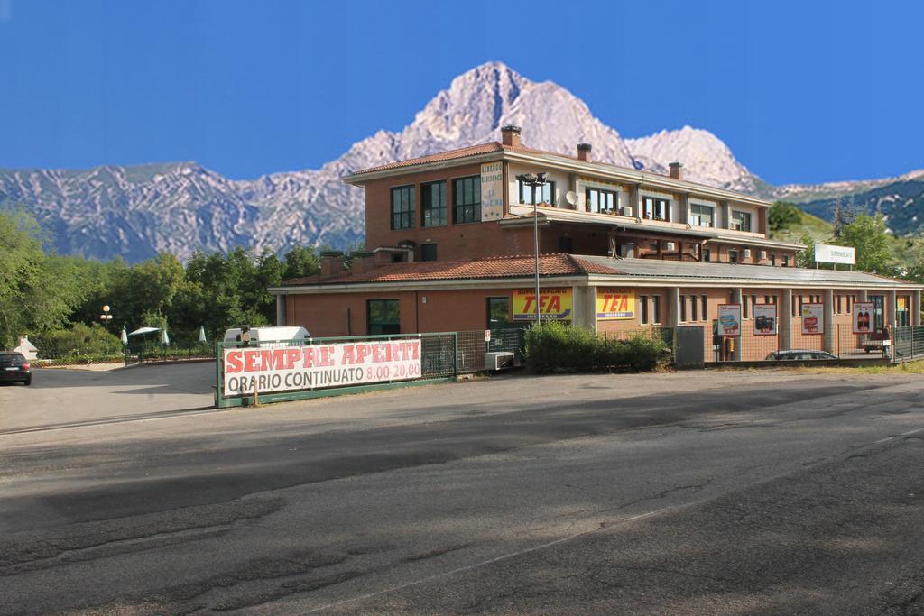 Residence La Piscina Isola del Gran Sasso dʼItalia Екстериор снимка