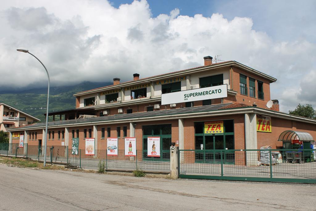 Residence La Piscina Isola del Gran Sasso dʼItalia Екстериор снимка