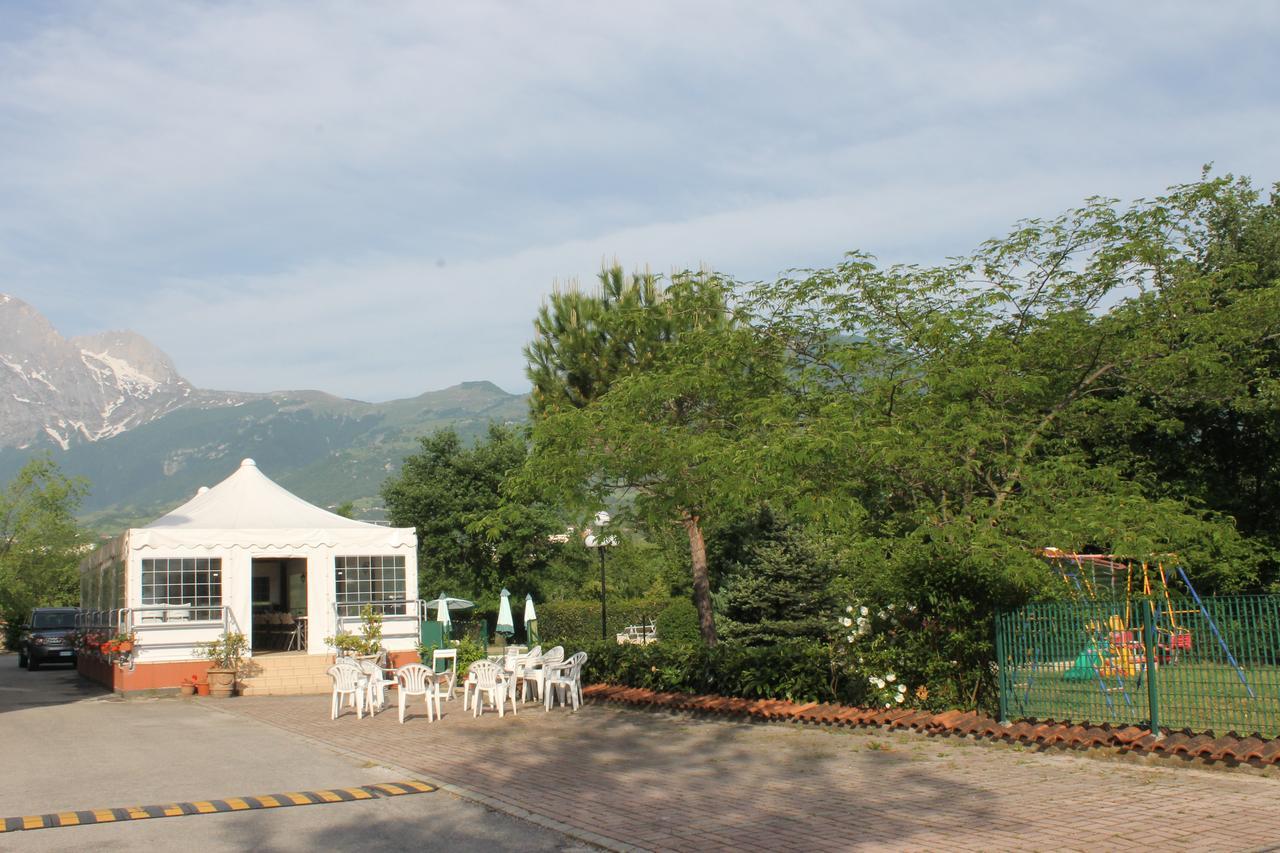 Residence La Piscina Isola del Gran Sasso dʼItalia Екстериор снимка